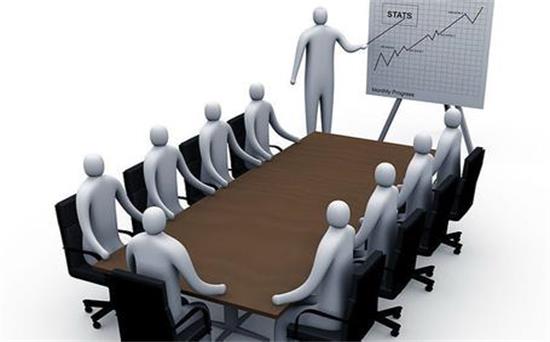 構建高效企業(yè)管理培訓課程 機制、內容與實施路徑